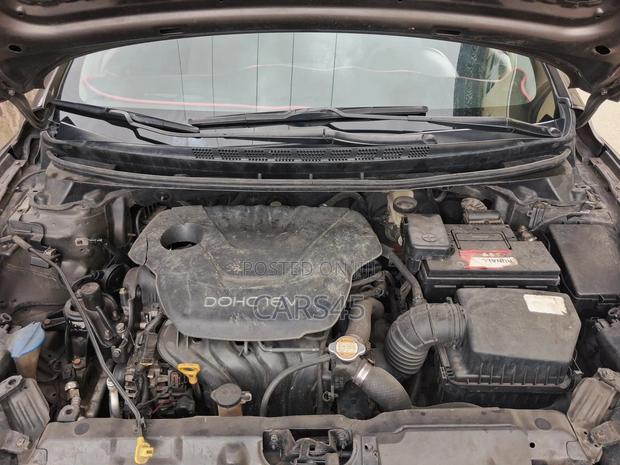 Hyundai Elantra 2014 Gray