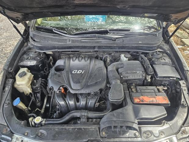 Hyundai Sonata 2012 Black