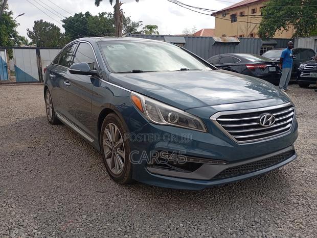 Hyundai Sonata 2016 Blue