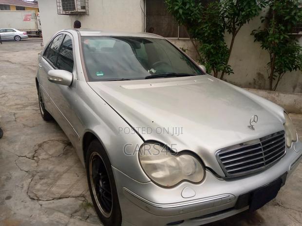 Mercedes-Benz C-Class 2001 Silver