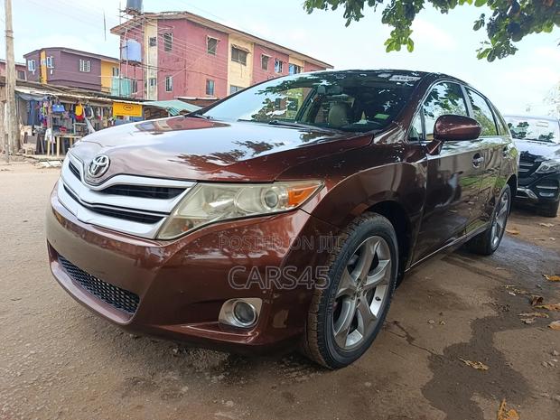 Toyota Venza 2009 Brown
