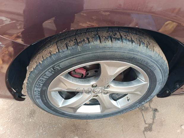 Toyota Venza 2009 Brown