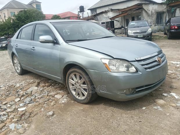 Toyota Avalon Limited 2007 Blue