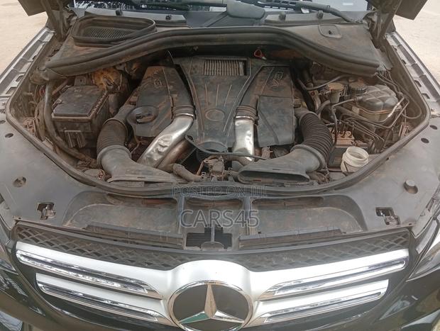 Mercedes-Benz M Class 2012 Black