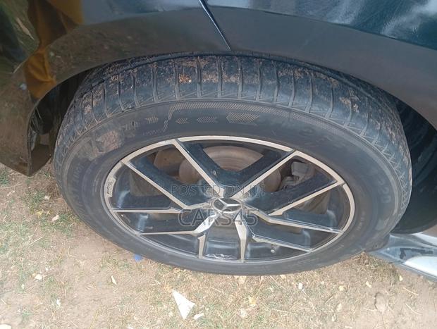 Mercedes-Benz M Class 2012 Black