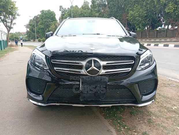 Mercedes-Benz M Class 2012 Black