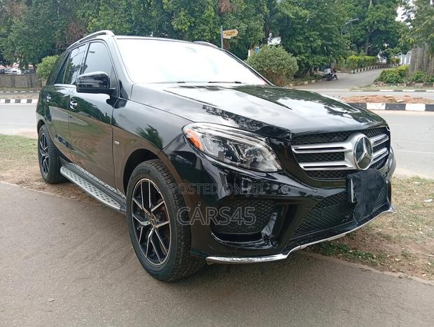 Mercedes-Benz M Class 2012 Black
