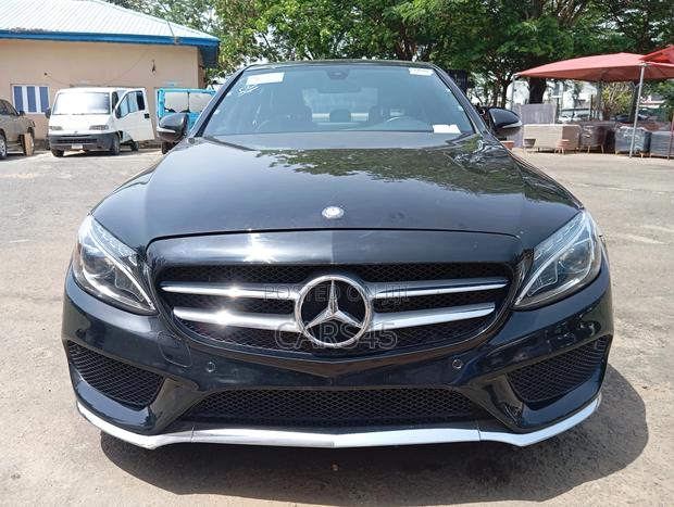 Mercedes-Benz C400 2015 Black
