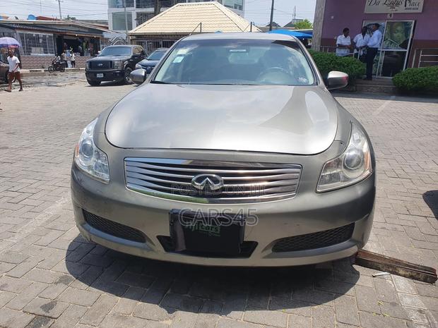 Infiniti G 2009 Gray