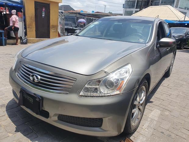 Infiniti G 2009 Gray