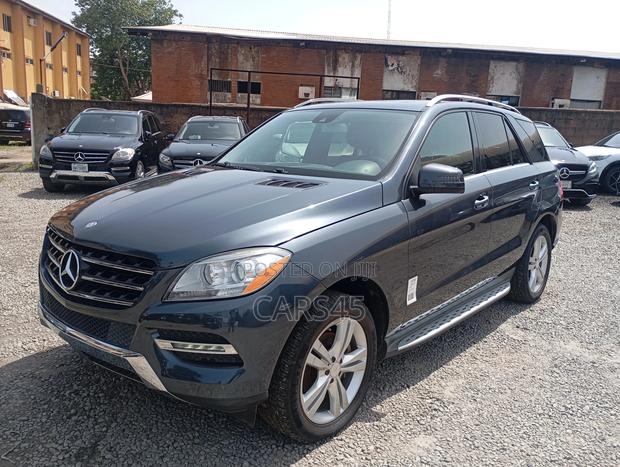 Mercedes-Benz M Class 2015 Gray