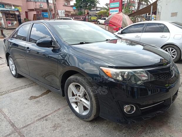 Toyota Camry 2014 Black