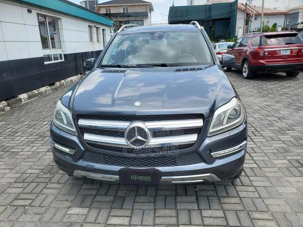 Mercedes-Benz GL-Class 2013 Blue