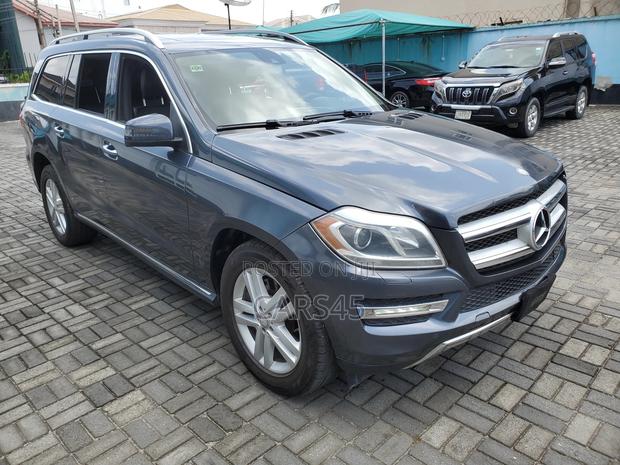 Mercedes-Benz GL-Class 2013 Blue