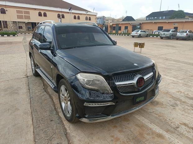 Mercedes-Benz GLK-Class 2010 Black