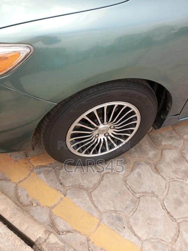 Toyota Corolla 2009 Green