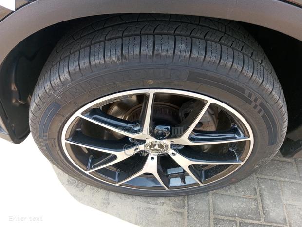 Mercedes-Benz GLC-Class 2021 Black