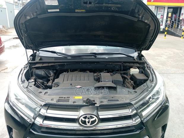 Toyota Highlander 2015 Black