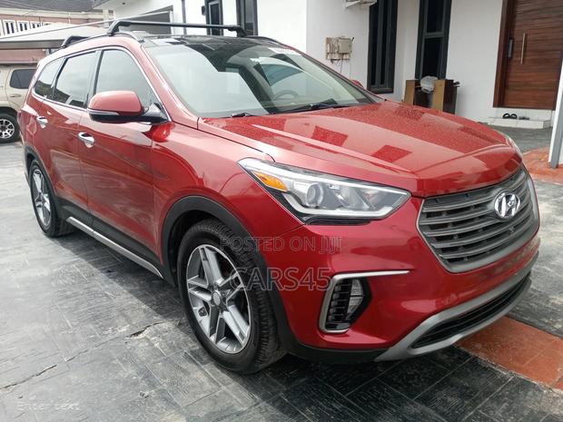 Hyundai Santa Fe 2017 Red