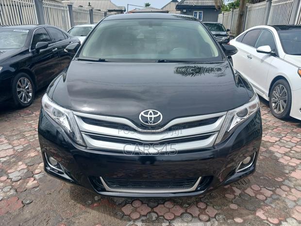 Toyota Venza Limited 2016 Black