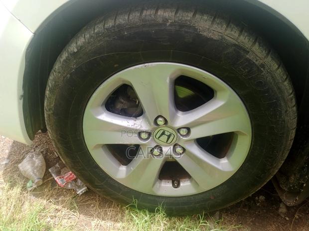 Honda Odyssey 2010 White