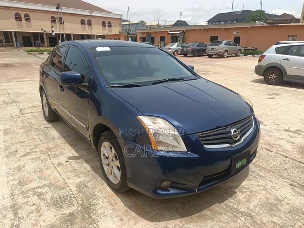 Nissan Sentra 2010 Blue