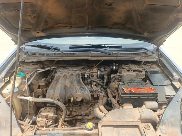 Nissan Sentra 2010 Blue