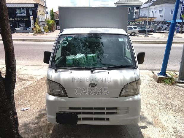 Daihatsu HIJET 2006 White