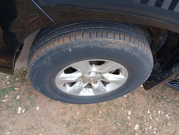 Toyota Land Cruiser Prado 2010 Black