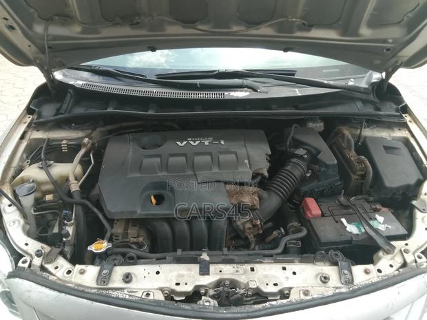 Toyota Corolla 2013 Silver