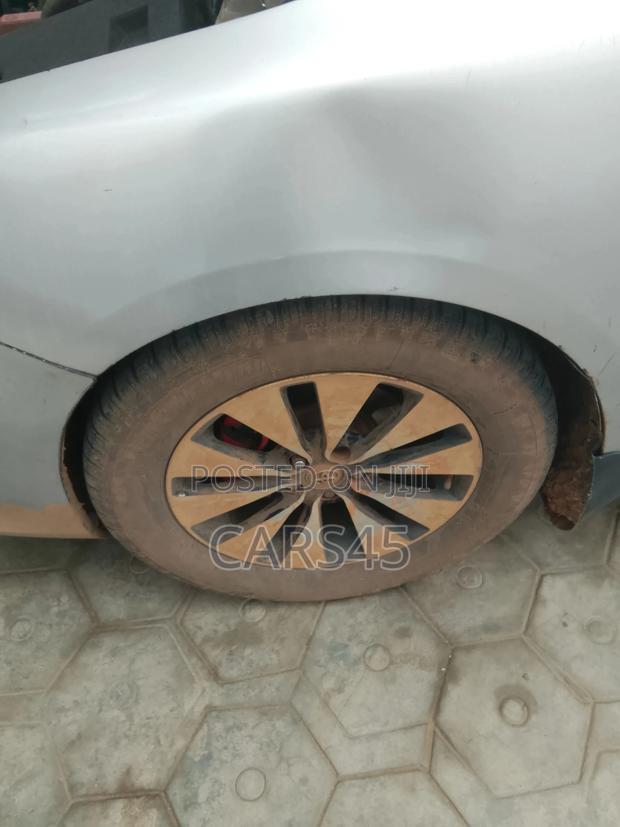 Toyota Corolla 2013 Silver