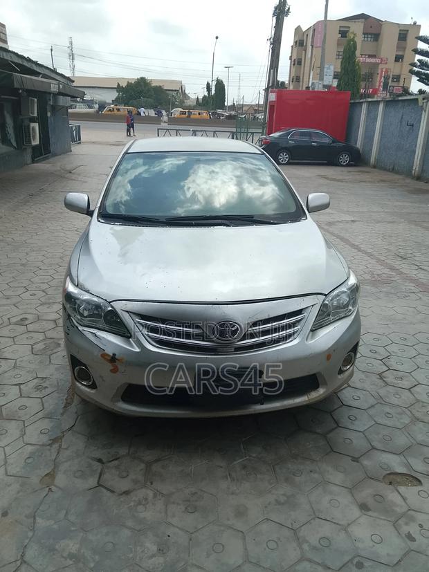 Toyota Corolla 2013 Silver