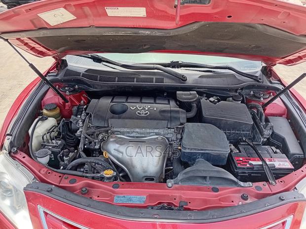 Toyota Camry SE 4dr Sedan (2.5L 4cyl 6AM) 2010 Red