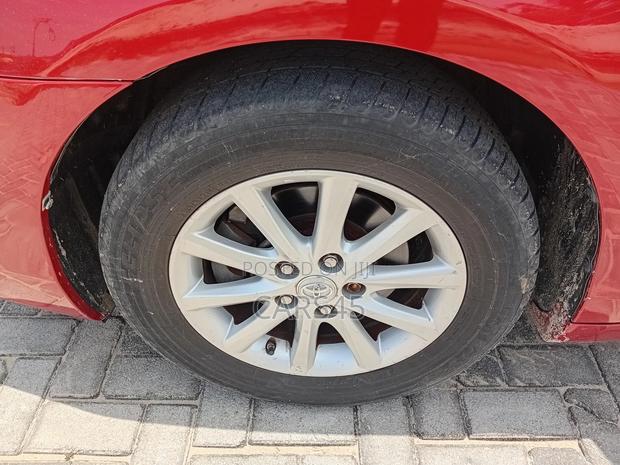Toyota Camry SE 4dr Sedan (2.5L 4cyl 6AM) 2010 Red
