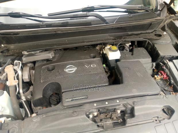 Nissan Pathfinder 2014 Black