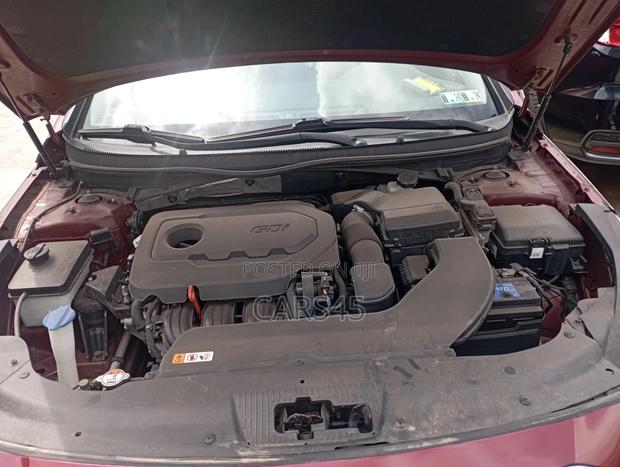 Hyundai Sonata 2016 Red