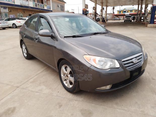 Hyundai Elantra 2008 Gray