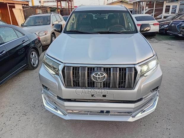 Toyota Land Cruiser Prado 2.7 i 2011 Silver