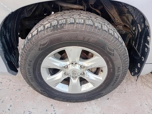 Toyota Land Cruiser Prado 2.7 i 2011 Silver