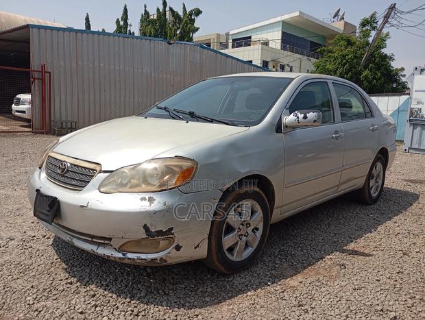 Toyota Corolla 2005 Silver