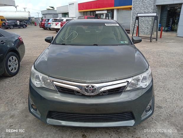 Toyota Camry 2013 Gray