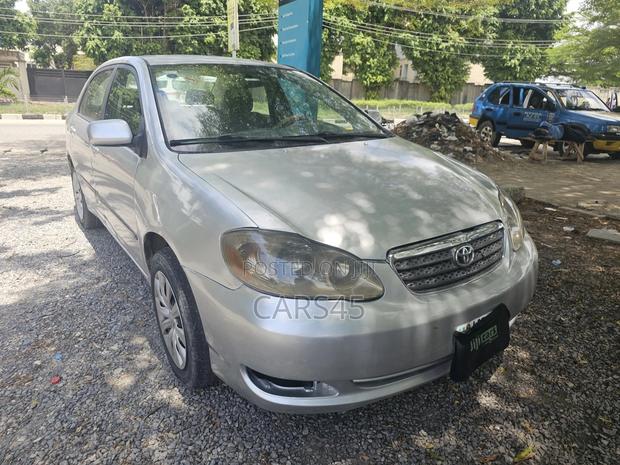 Toyota Corolla 2006 Silver