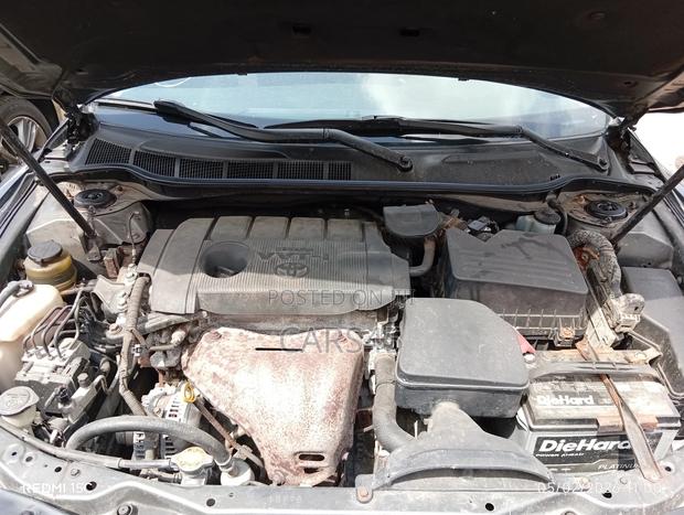 Toyota Camry 2011 Gray