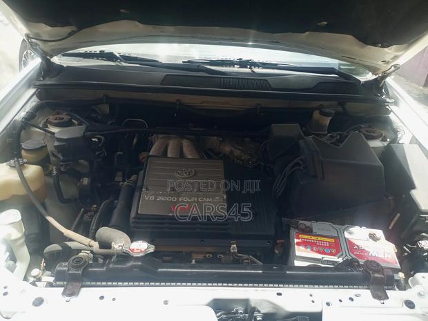 Toyota Highlander 2003 White