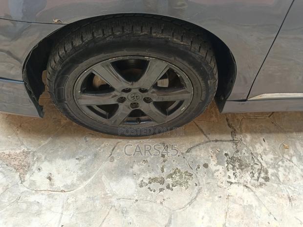Toyota Camry 2007 Gray