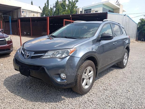 Toyota RAV4 2014 Gray