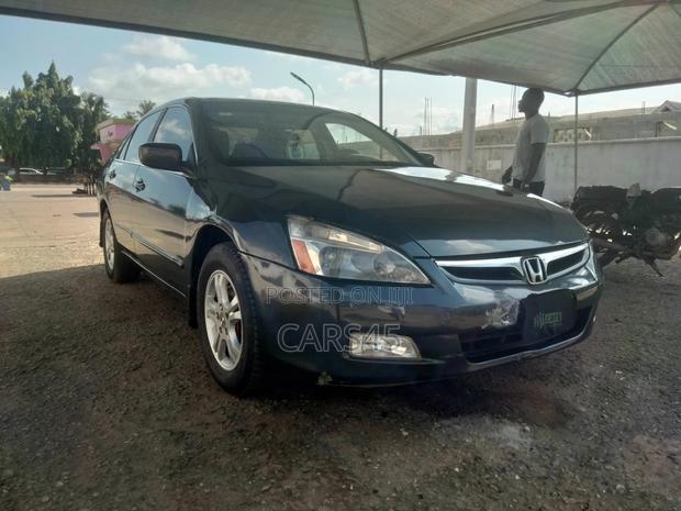 Honda Accord 2007 Gray
