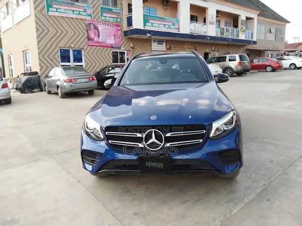 Mercedes-Benz GLC-Class 2019 Blue