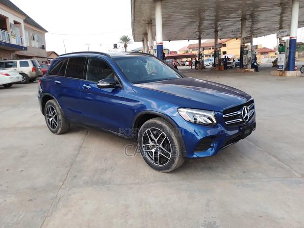 Mercedes-Benz GLC-Class 2019 Blue