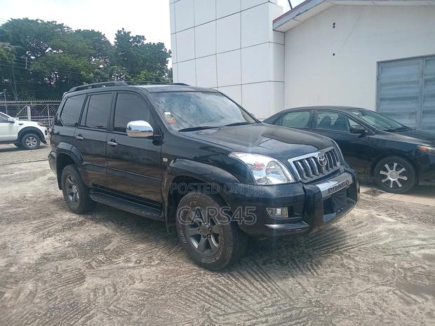 Toyota Land Cruiser Prado 2009 Black